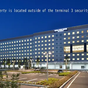 The Royal Park Haneda Airport Terminal 3 מלון