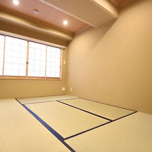 Private Sakura Japan